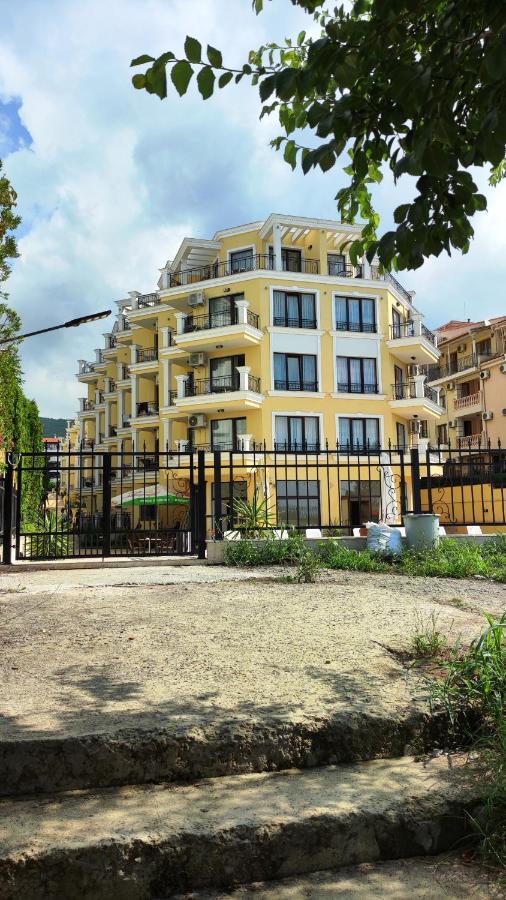 Horizon Katrina Apartments - Sea Line & Beach Access Свети-Влас Экстерьер фото